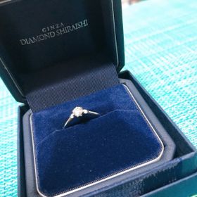 【銀座ダイヤモンドシライシの口コミ】 実際のダイヤモンドを見せてもらい、本物のダイヤモンドの輝きに圧倒され…