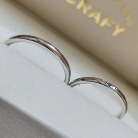 【CRAFY(クラフィ)の口コミ】 手作りしたいという思いがあったので、手作りの指輪に拘りました。
婚約指…