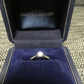 【銀座ダイヤモンドシライシの口コミ】 もともとプロポーズリングとしてダイヤモンドを貰っていてリングは私の好…