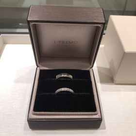 【アイプリモ(I-PRIMO)の口コミ】 ミル打ちでクラシカルなデザインが気に入りました。女性用はハーフエタニ…