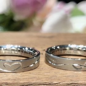 【TANZO.(鍛造指輪)の口コミ】 鍛造で強度があり、長年使用しても、歪んだりする心配がないこと。
オリジ…