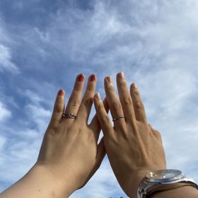 【銀座ダイヤモンドシライシの口コミ】 シンプルですが、つけ心地が良く、何年経っても飽きないデザインだと思い…