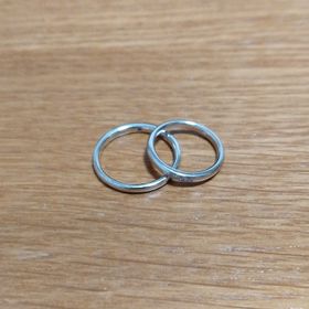 【4℃ BRIDAL(ヨンドシーブライダル)の口コミ】 ややアレルギー体質なので、プラチナ99.9％というのに惹かれて4℃ブライダ…