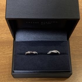 【ラザール ダイヤモンド(LAZARE DIAMOND)の口コミ】 婚約指輪もラザールで購入し、その品質とダイヤの輝きから結婚指輪もラザ…