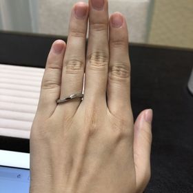 【TRECENTI(トレセンテ)の口コミ】 ウェーブがかっているので、つけてみたときに手になじんで素敵だなと思い…