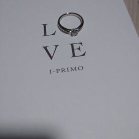 【アイプリモ(I-PRIMO)の口コミ】 1つの石だったことと、ダイヤモンドがきれいだったこと。また、アイプリモ…