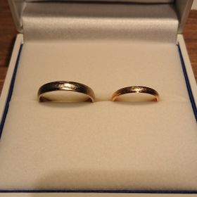 【FISCHER(フィッシャー)の口コミ】 グレーゴールドとアプリコットゴールドという色味です。アプリコットゴー…