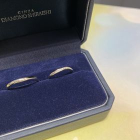 【銀座ダイヤモンドシライシの口コミ】 指輪の好みを伝えると、店員さんが私の好みに合ったものをいくつか持って…