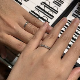 【ラザール ダイヤモンド(LAZARE DIAMOND)の口コミ】 アプローズ、喝采を意味する指輪です。女性用は皆に祝福されることを意味…