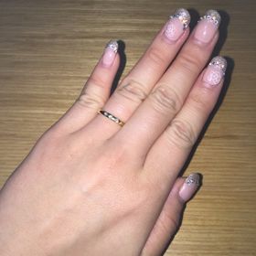 【ティファニー(Tiffany & Co.)の口コミ】 もう１つティファニーの売りと言われている、ミル打ちのものと迷ったので…