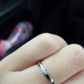 【Honey Bride(ハニーブライド)の口コミ】 お金がなかったので、安くて可愛く、長く使えるデザインの物を探していま…