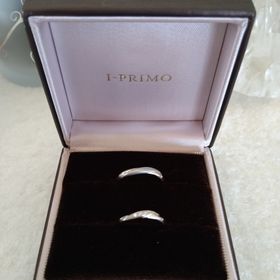 【アイプリモ(I-PRIMO)の口コミ】 二人とも趣味で楽器を演奏するので、演奏時に邪魔にならないさりげないデ…