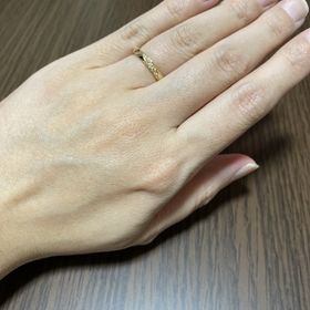 【アイプリモ(I-PRIMO)の口コミ】 ゴールドの色とダイヤの輝きがすごく綺麗だったのと、
色んなタイプの指輪…