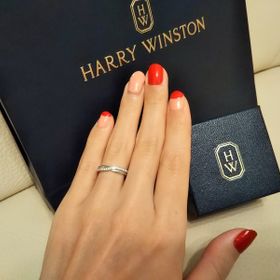 【ハリー・ウィンストン(Harry Winston)の口コミ】 指輪は絶対に憧れのハリー・ウィンストンにしようと、結婚前から主人と相…