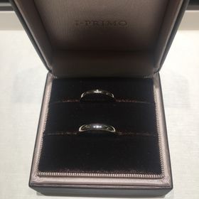 【アイプリモ(I-PRIMO)の口コミ】 デザインはシンプルで結婚指輪って一眼でわかるような感じです。仕事中に…