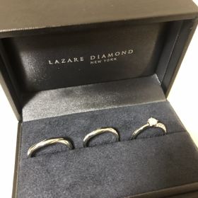 【ラザール ダイヤモンド(LAZARE DIAMOND)の口コミ】 他のお店も2軒回りましたが、あまりパッとせず。3軒目でこの指輪に一目惚…