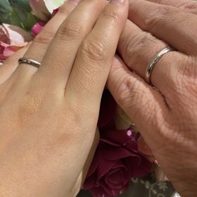 【TANZO.(鍛造指輪)の口コミ】 完全フルオーダー制で自分たちの想いが形にできるため。また、担当して下…