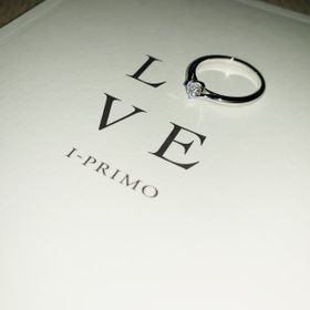 【アイプリモ(I-PRIMO)の口コミ】 爪の数（少ない）、細身な部分にこだわりました。
爪の本数は少ないほど光…