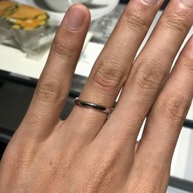 【銀座ダイヤモンドシライシの口コミ】 結婚指輪については、シンプルかつ、付け心地がいいものということで何店…