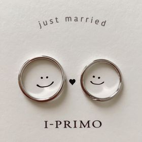 【アイプリモ(I-PRIMO)の口コミ】 緩やかなウェーブに惹かれてこちらにしました。私は指輪の形はウェーブが…