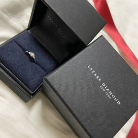 【ラザール ダイヤモンド(LAZARE DIAMOND)の口コミ】 いろんなお店で指輪を一緒に見に行き、たまたま入ったラザールダイヤモン…