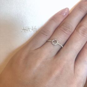 【AHKAH(アーカー)の口コミ】 具体的なブランドやデザインで決めていたわけではなかったのですが、一目…