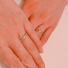 【アイプリモ(I-PRIMO)の口コミ】 やっぱりブライダルリング専門店というところが1番の決め手。いろんな種類…