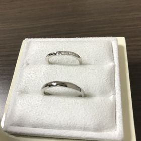 【LUCIE(ルシエ)の口コミ】 指輪のデザインがとても良く、曲線が綺麗なところが気に入り購入させてい…