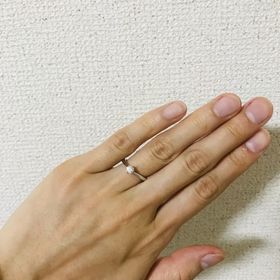 【銀座ダイヤモンドシライシの口コミ】 ダイヤモンドはプロポーズリングとして、彼が選んだものです。後日、台を…