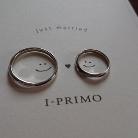 【アイプリモ(I-PRIMO)の口コミ】 多く試着しましたが、この指輪の着け心地が最高でした。着けて直ぐに手に…
