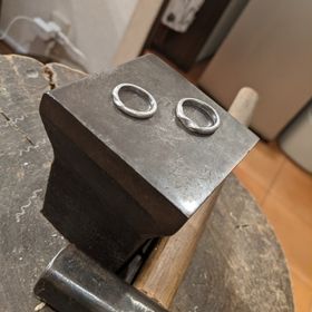 【Smith(工房スミス)の口コミ】 一生の記念の指輪なので折角だから一から作ってみたいと思い、より手作り…