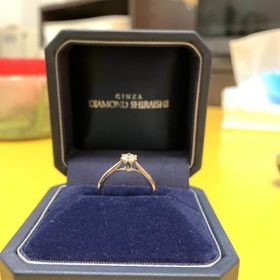 【銀座ダイヤモンドシライシの口コミ】 シンプルなデザインが好きだったので、よりシンプルなものを選びました。
…