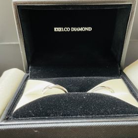 【エクセルコダイヤモンド(EXELCO DIAMOND)の口コミ】 はじめは、結婚指輪はダイヤなしを考えていましたが、試着してみると、ダ…