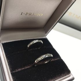 【アイプリモ(I-PRIMO)の口コミ】 引っ掛からずどんな服装でも合いそうでシンプル。日常的に使いやすいもの…