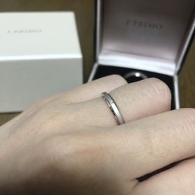 【アイプリモ(I-PRIMO)の口コミ】 1.デザイン
元々シンプルなデザインで、かつ色味があるものを探していたの…