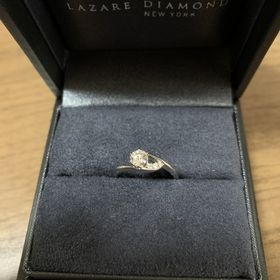 【ラザール ダイヤモンド(LAZARE DIAMOND)の口コミ】 最終的な決め手になったのは、
デザインの豊富さとダイヤモンドの輝きです…