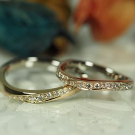 【Antille(アンティール)の口コミ】 アンティールさんにしかないアウロアの結婚指輪です。プラチナ、ゴールド…