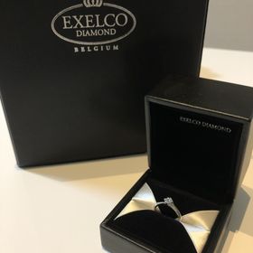 【エクセルコダイヤモンド(EXELCO DIAMOND)の口コミ】 彼女と共に他のブランドさんにもお伺いしましたが、エクセルコダイヤモン…