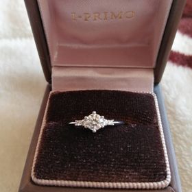 【アイプリモ(I-PRIMO)の口コミ】 HPを閲覧した際、湾曲した形状のデザインを選ぶ予定だったが、店舗で確認…