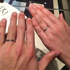 【俄(にわか)の口コミ】 シンプルだけど個性的な指輪を求めて俄さんに伺いました。自分の中ではS字…