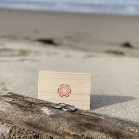 【出雲結(いずもゆい)の口コミ】 デザインがすごく気に入りました！
個性がありシンプルで、あまり見かけな…