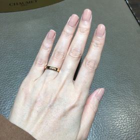 【ショーメ(CHAUMET)の口コミ】 おしゃれな結婚指輪です。もともとファッションジュエリーとして人気だっ…