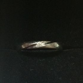 【ラザール ダイヤモンド(LAZARE DIAMOND)の口コミ】 結婚指輪はシンプルなものが希望だったので、お店の方にそのようにお願い…