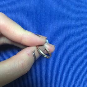 【STAR JEWELRY(スタージュエリー)の口コミ】 指輪を買ったのは、入籍２週間前ぐらいのゴールデンウィーク明けでした。
…