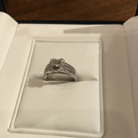 【MAUBOUSSIN(モーブッサン)の口コミ】 10年以上前からあこがれていたチャンスオブラブを、婚約指輪として頂きま…