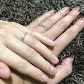 【ラザール ダイヤモンド(LAZARE DIAMOND)の口コミ】 2人で一緒に選びに行って数ある指輪の中から色々と試着させてもらいデザイ…
