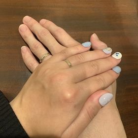 【アイプリモ(I-PRIMO)の口コミ】 来店してすぐに壁にかけてある写真に購入した指輪が載っていて、2人ともデ…