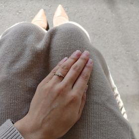 【銀座ダイヤモンドシライシの口コミ】 柔らかい印象、かつ、存在感を控えめにもだしたいものを求めていました。…