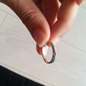 【アイプリモ(I-PRIMO)の口コミ】 シンプルだけど他の人と被らないようなデザインを選びました。大きな石は…