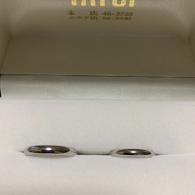 【弥生貴金属の口コミ】 指輪のブランドにはこだわりがなかったので、指輪のデザインのイメージを…